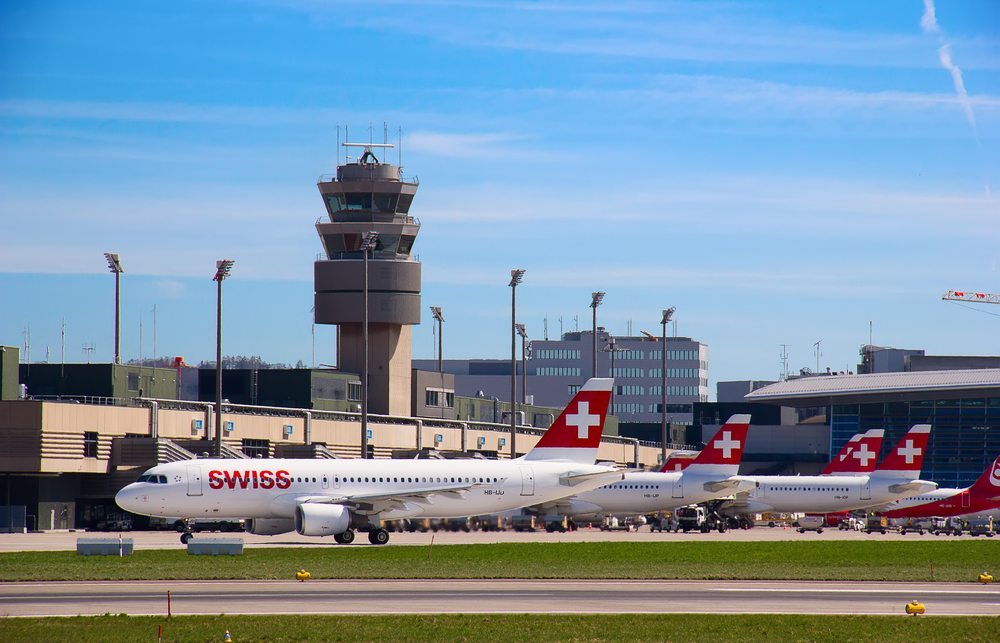 Es schmerzt die Swiss, dass auf ihrer Traditionsstrecke vor der eigenen Haustüre nun die Etihad-Tochter Etihad Regional Fluggäste abbeissen möchte. (Bild: Natali Glado / Shutterstock.com)