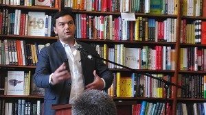MEHR LESEN
