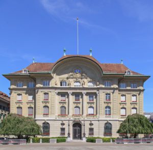 MEHR LESEN